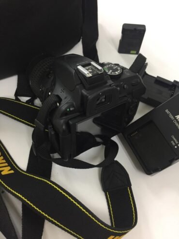 Nikon D5200 with 2 lens