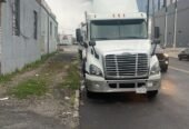 2015 freightliner cascadia .