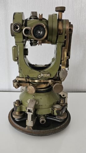 Theodolite WILD T2 first model until 1936