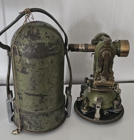 Theodolite WILD T2 first model until 1936