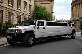 Hummer-Limo-Service