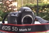 Canon EOS 5D Mark IV