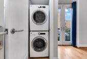 Stunning and modern apartment 1bed/1bath available for rent.