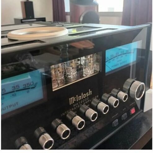 Mclntosh MA 12000 Integrated Amplifier – Like New