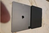 Ipad Pro 12.9 5th Generation 256Gb
